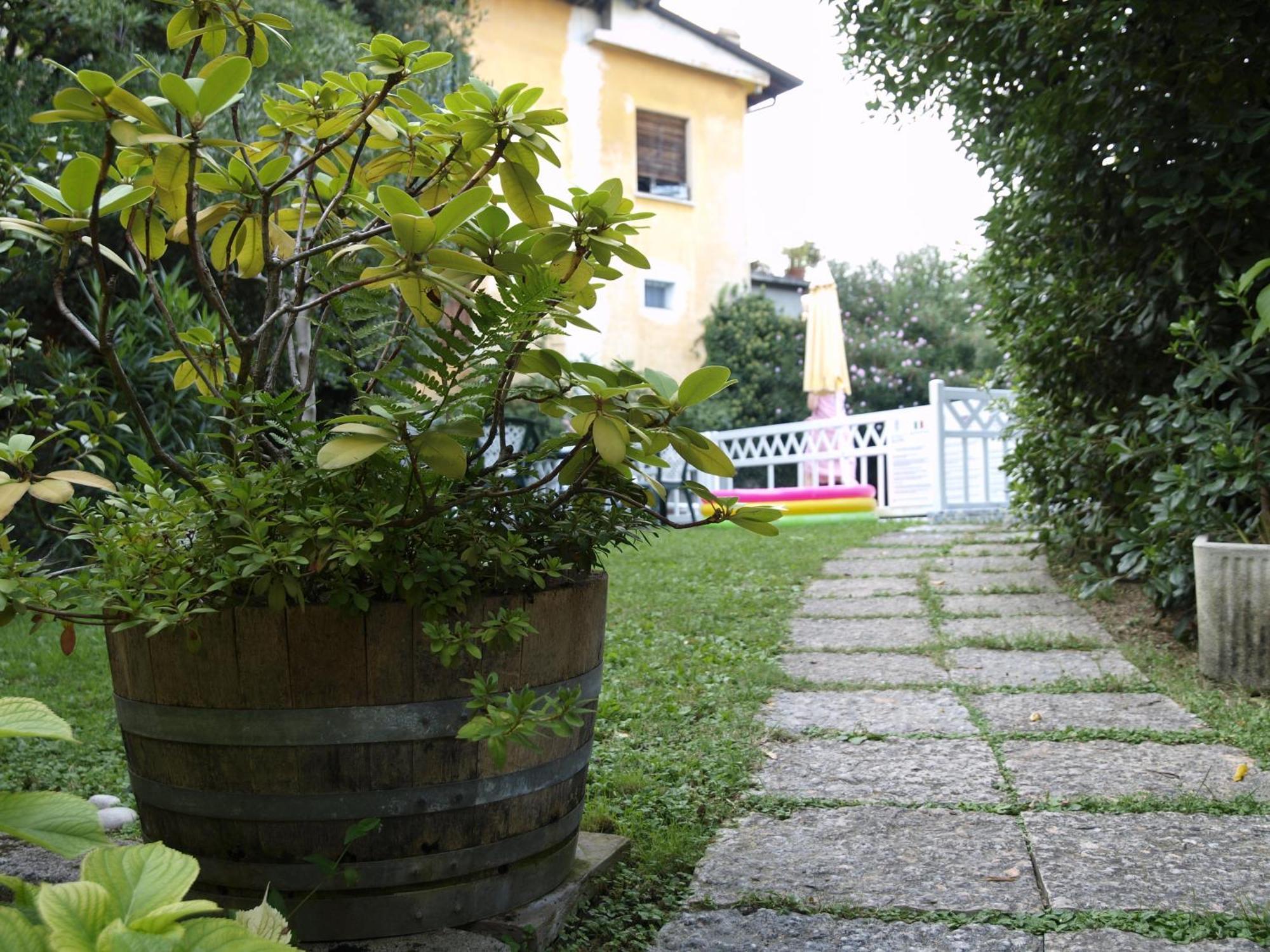 Hotel San Filis San Felice del Benaco Exteriör bild